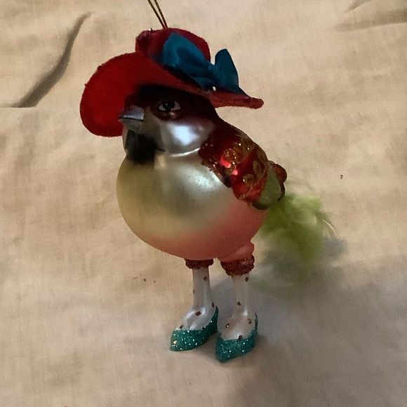 NWT Glass Blown Bird Christmas Ornament real tail feathers fabric hat - Picture 2 of 5